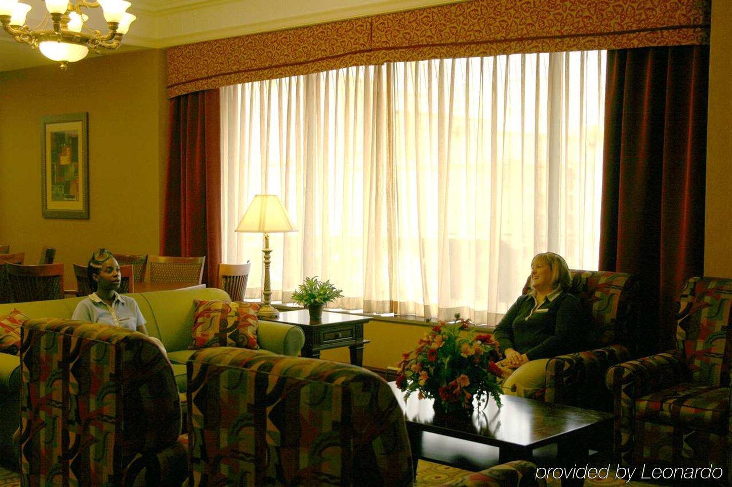 Hampton Inn Freeport מראה פנימי תמונה